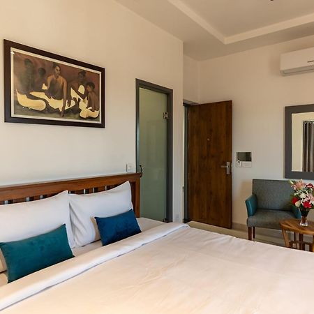 Blessings Inn Амритсар Экстерьер фото